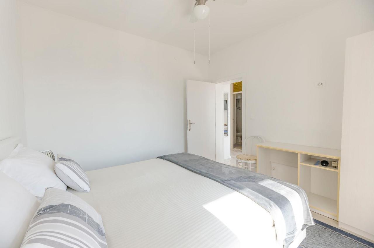 Apartments And Rooms On The Beach Vodice Ngoại thất bức ảnh